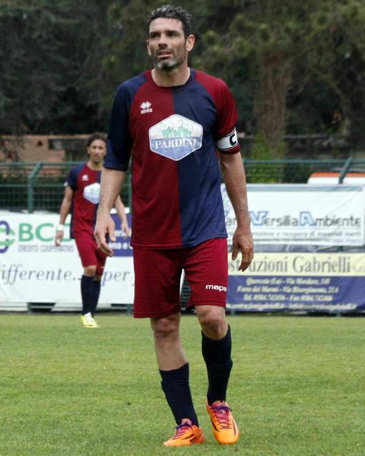 Baldini torna a Seravezza e batte i pugni sul tavolo 