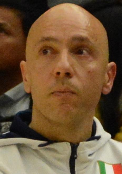 La Dinamo in crisi finisce sotto tiro 