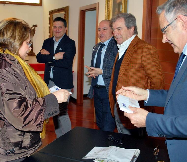 La Bcc aiuta gli istituti comprensivi