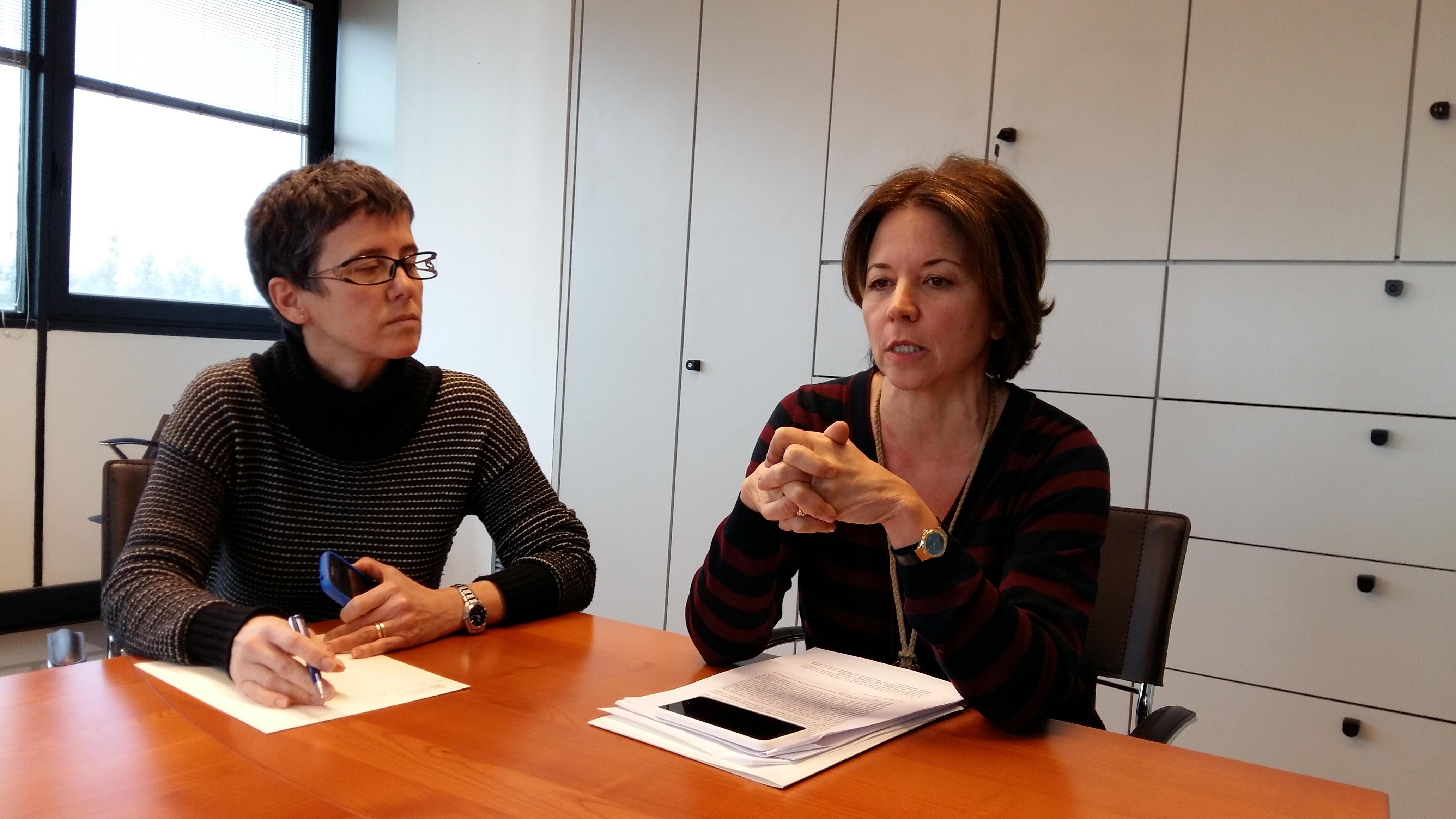 A destra la presidente della Fondazione CariPrato Fabia Romagnoli