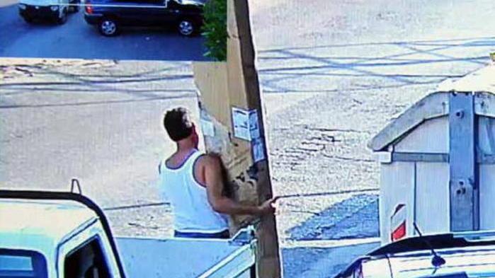 I “furbetti” dei cassonetti scattano 83 sanzioni