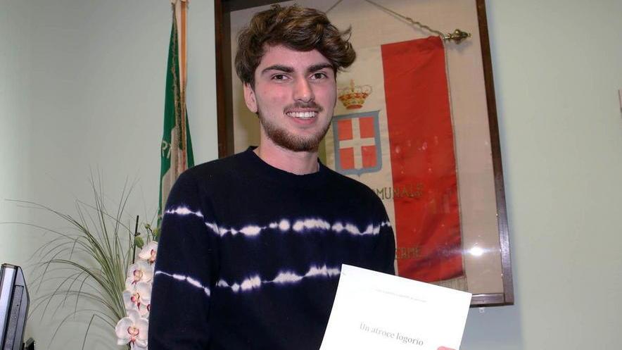 Nicolò Monti racconta l’atroce logorio e vince