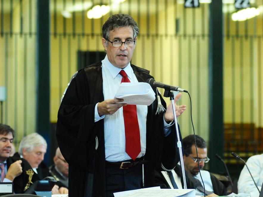 Oltre 100 firme per la “delibera popolare” 