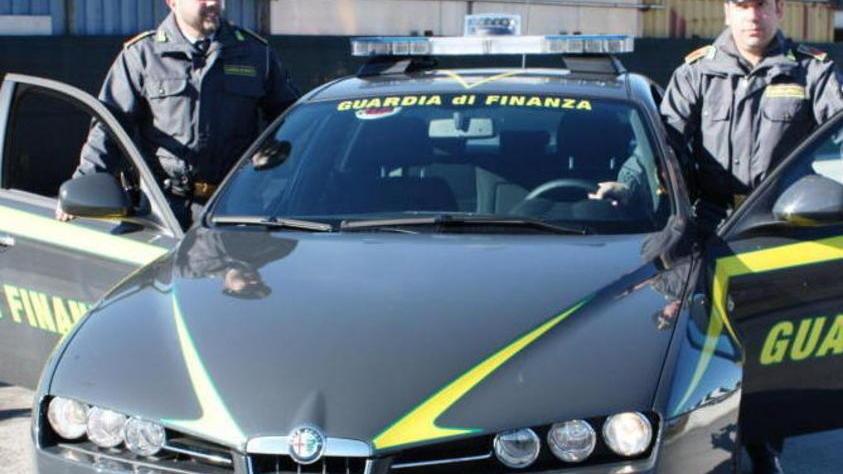 Senza reddito in Bmw Scoperti 45 evasori totali