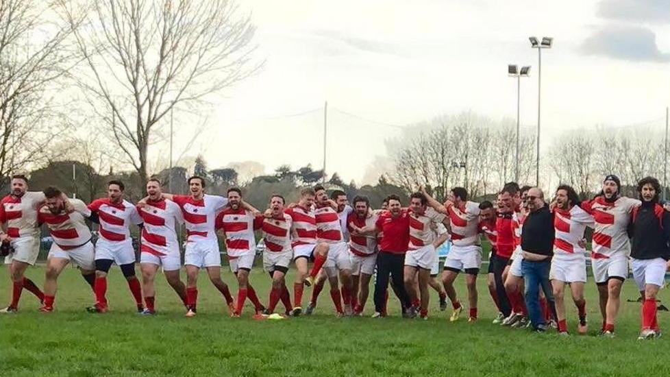 Rugby Lucca acciuffa il primato vincendo con i Cavalieri Prato