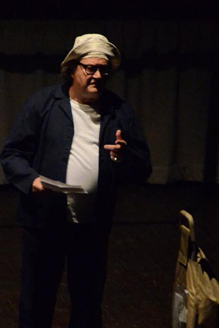 Teatro , stasera in scena lo spettacolo Un ladro in casa