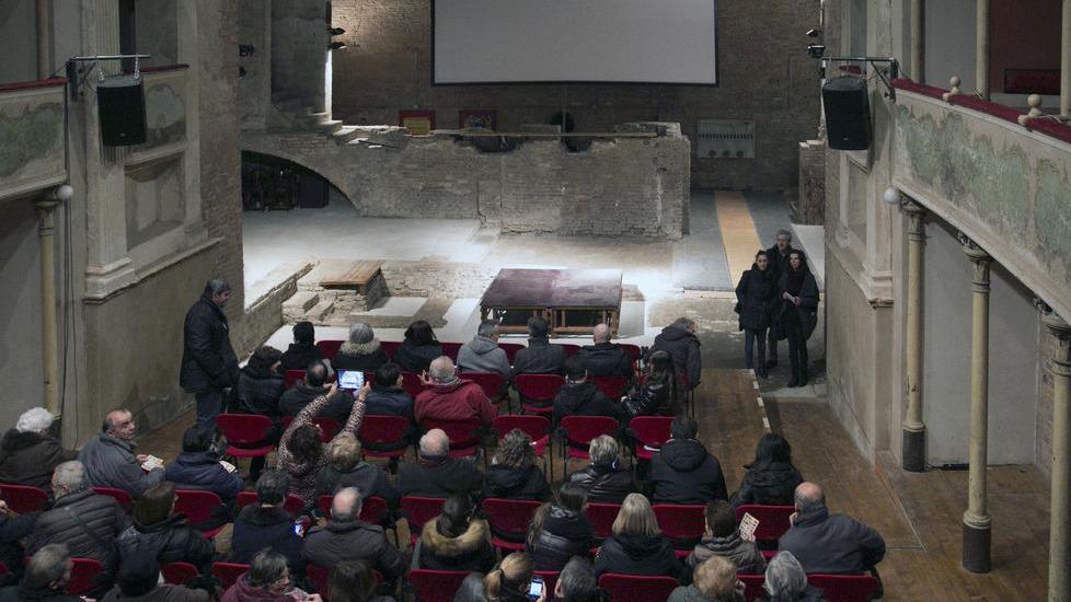 Il teatro Sociale riabbraccia Perrotta e Progetto Ligabue