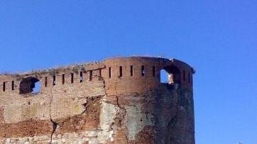 Frecce, costumi, spade e cavalieri per un viaggio nella nostra storia