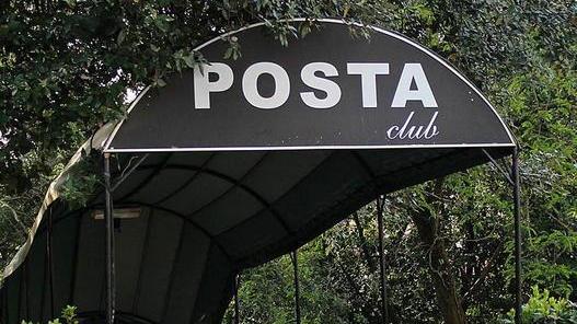 Il caso Posta club diventa politico