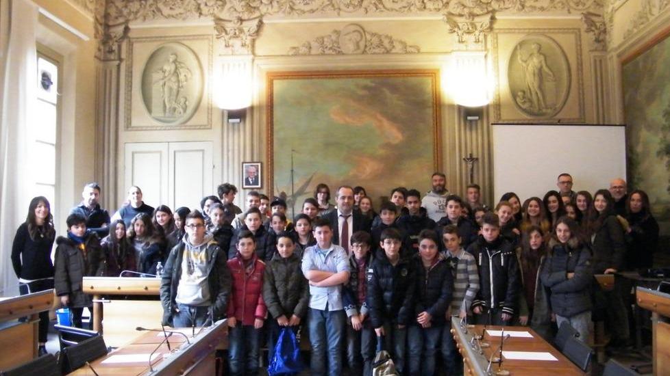 Studenti in visita alla Provincia