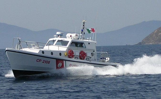 Una motovedetta della Capitaneria
