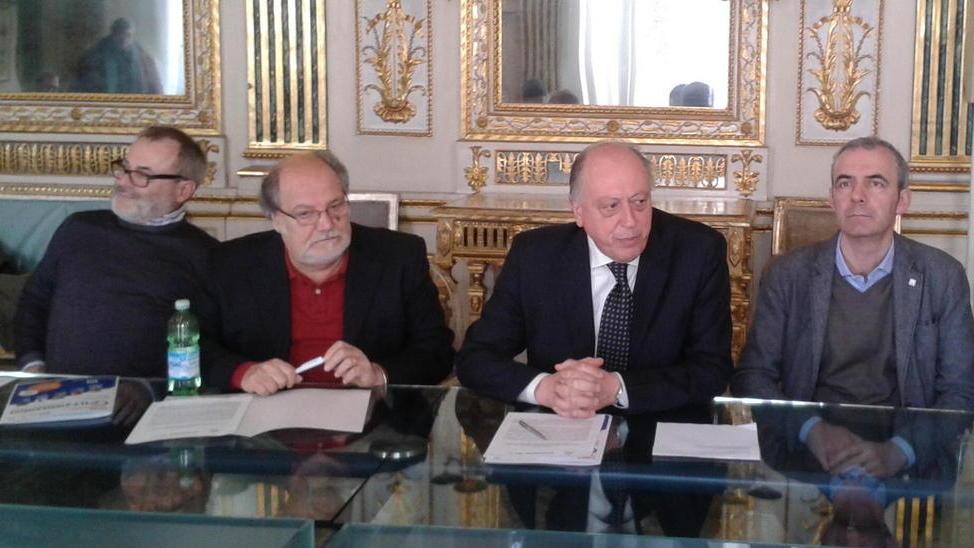 La conferenza stampa di presentazione della rassegna, da sinistra Gallinari, Genovese, Tambellini e Caredio