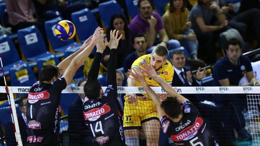 La Dhl piega Padova e "vede" la semifinale