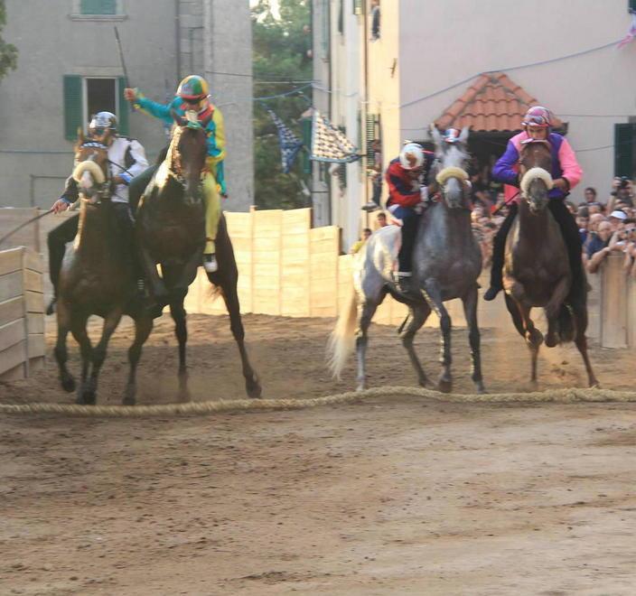 Incidente al Palio, condanna con giallo 