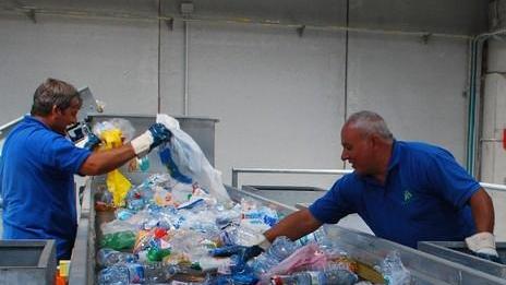 Tergu, l’impianto rifiuti è a rischio: l’Sos dei sindaci 