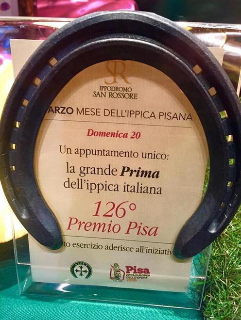 Le vetrine, i due concorsi, i cappellini 