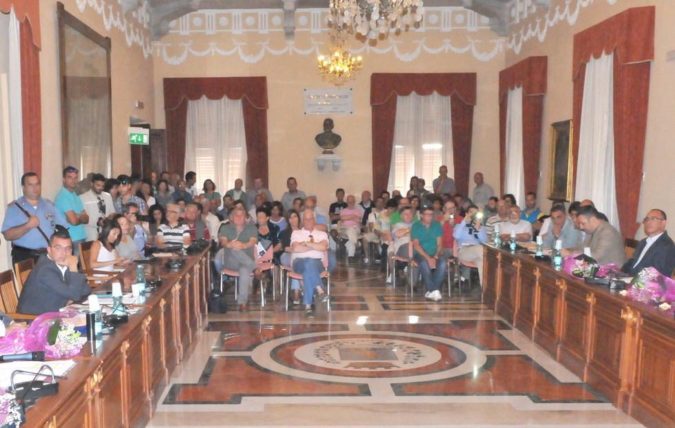 La minoranza: «Tanti problemi ma il Consiglio è povero di temi»