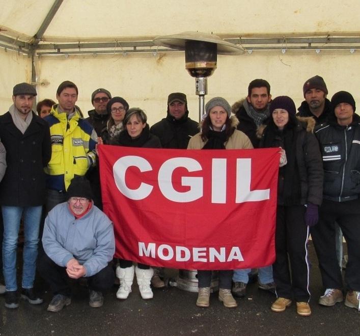 «Vogliamo risposte sugli stipendi» 
