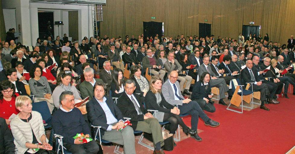 Premiati la fedeltà al lavoro e il progresso economico