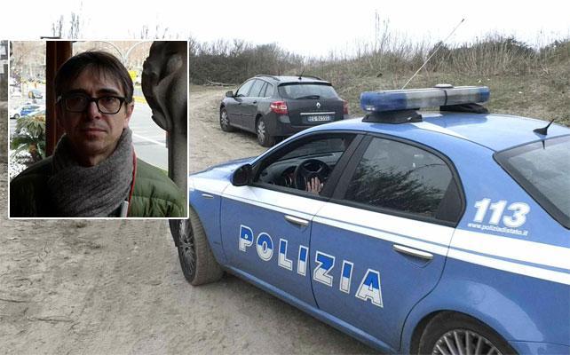 Cristiano Giometti e una volante della polizia nell'oasi di Marina di Vecchiano (Foto d'archivio)