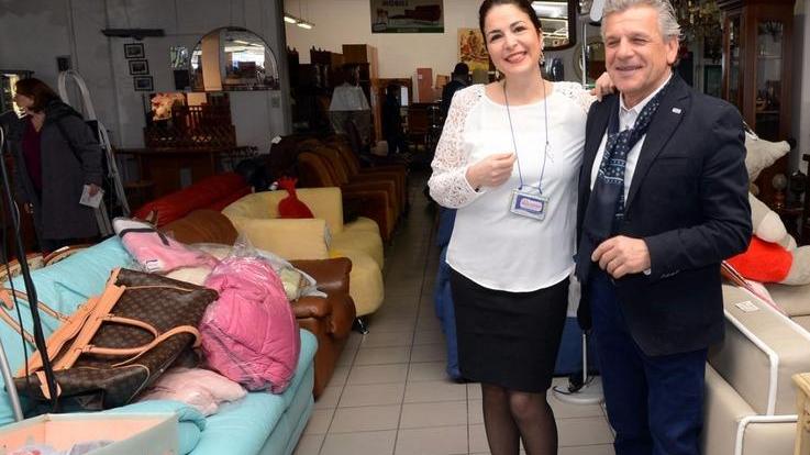 Sbarca in città il mercatino che vende l’usato di firma