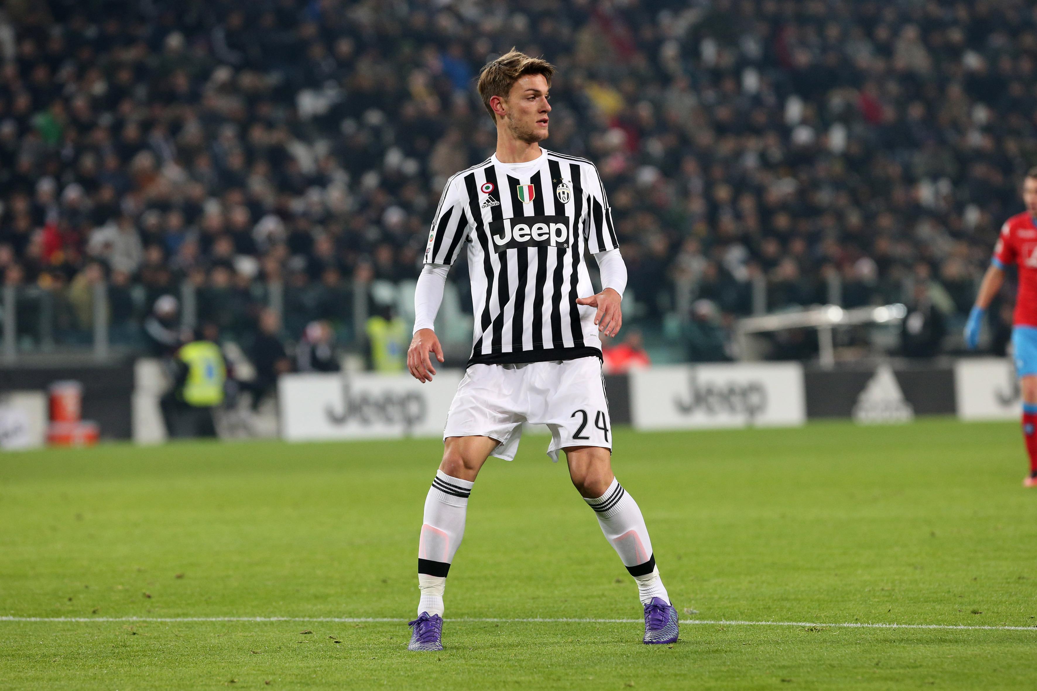 Daniele Rugani in azione nel derby con il Toro