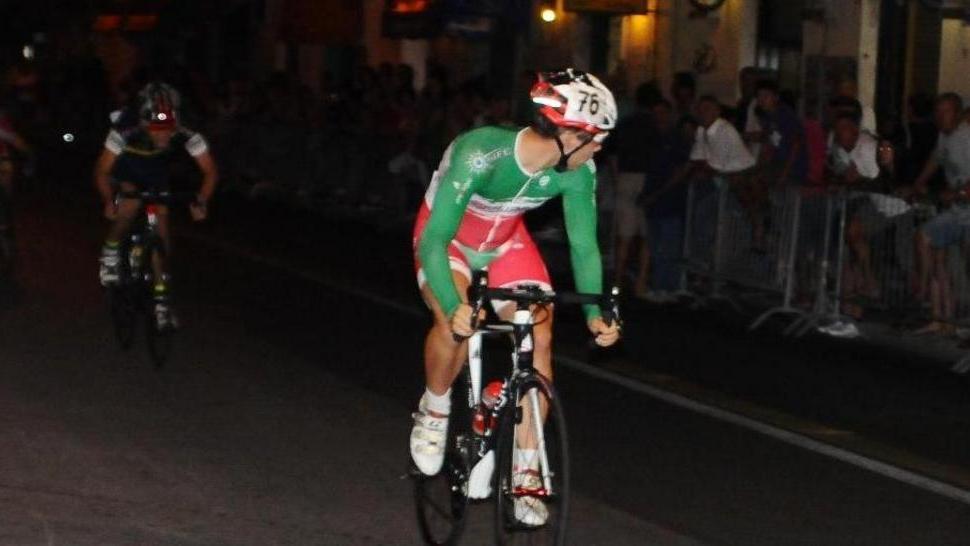 Ciclismo, show di Sali Il talento pistoiese sfreccia a Ponticelli