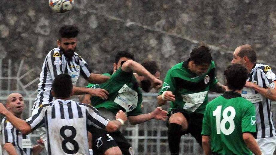 Gioia Viareggio rete di Bicchi e torna il sorriso