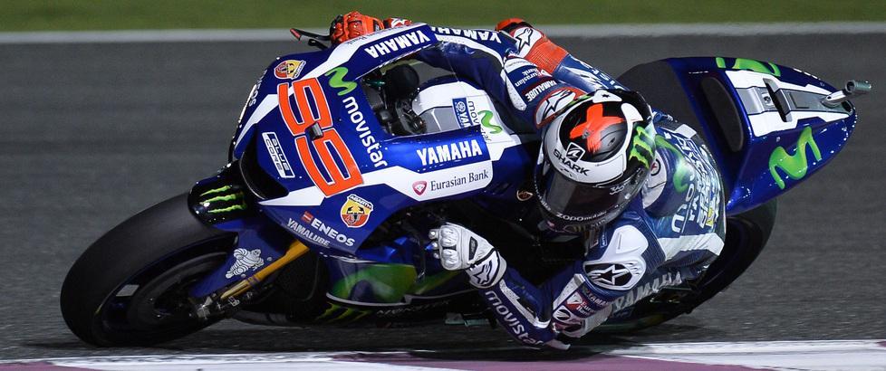 Lorenzo riparte col gas a martello 