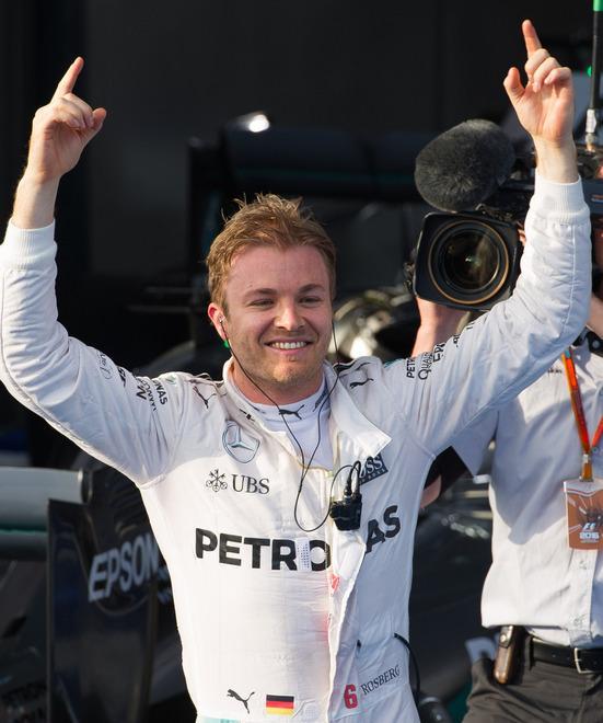 Doppietta Mercedes, ma la Ferrari c’è 