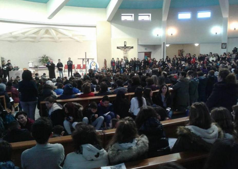 Ottocento ragazzi affollano la “Giornata dei cresimandi”