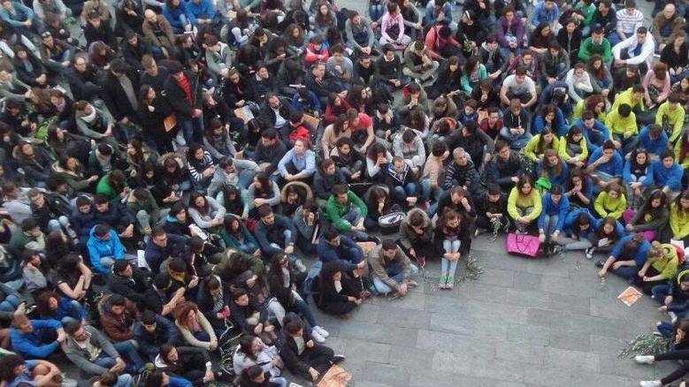 In 800 a Vignola per la festa con il vescovo