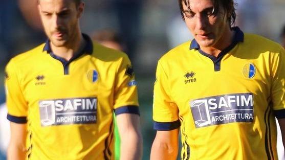 Dal Crespo olè al Crespo non plus Tempi duri per il mister sui social