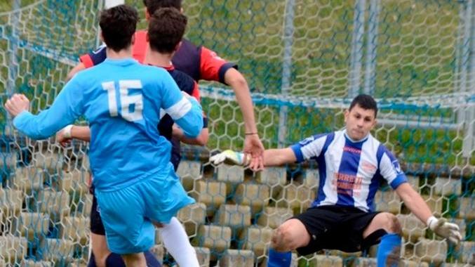 Carpineti implacabile, il derby è suo
