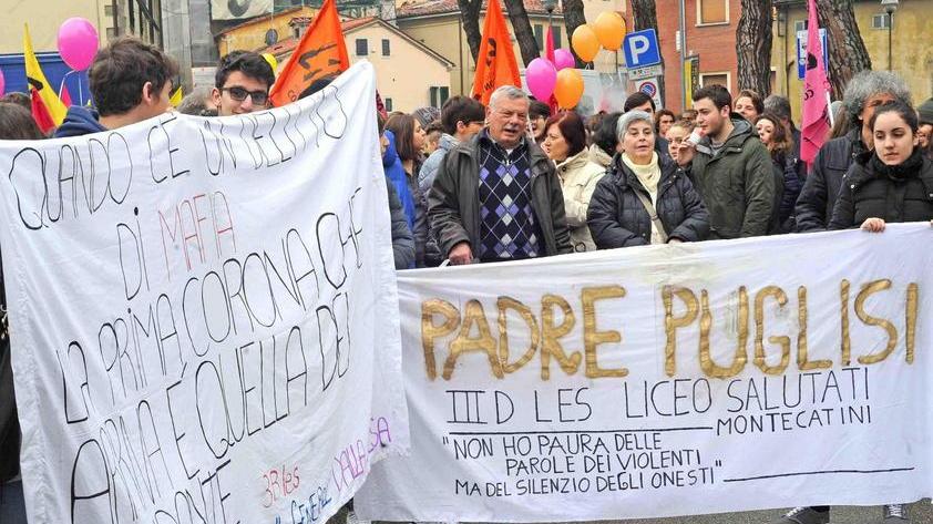 «Non ha bisogno di sparare ma la mafia c’è anche qui»