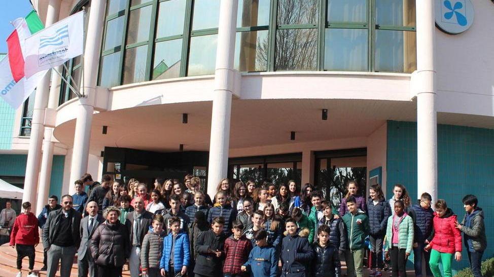 Bambini in visita al depuratore