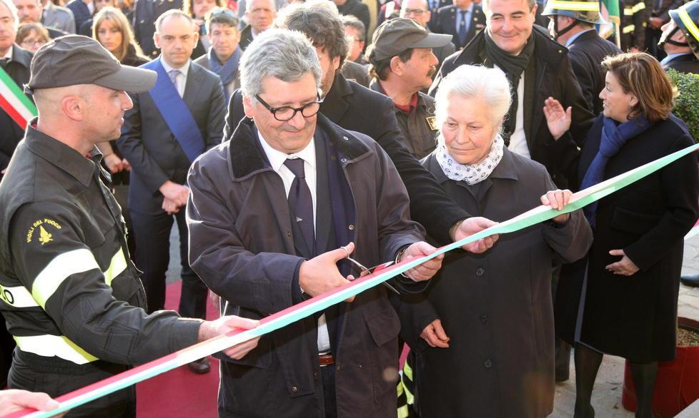 Inaugurata la caserma Forassiepi