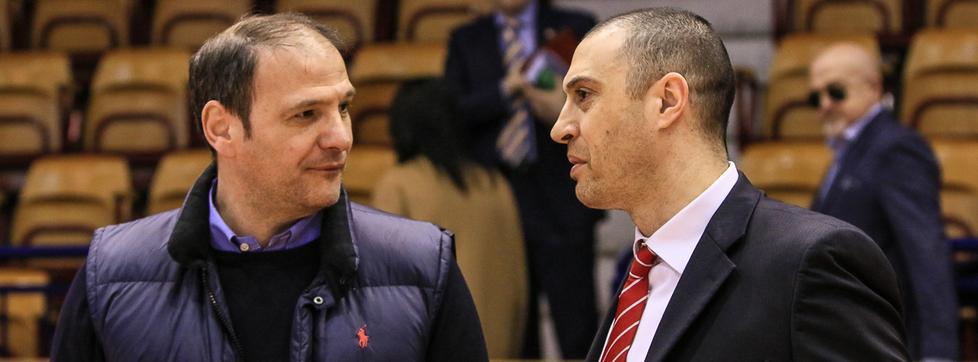 Al Bigi l’abbraccio fra Esposito e Gentile senior