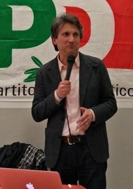 Verso le elezioni, Angori ricompatta i democratici 
