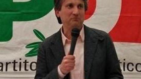Verso le elezioni, Angori ricompatta i democratici