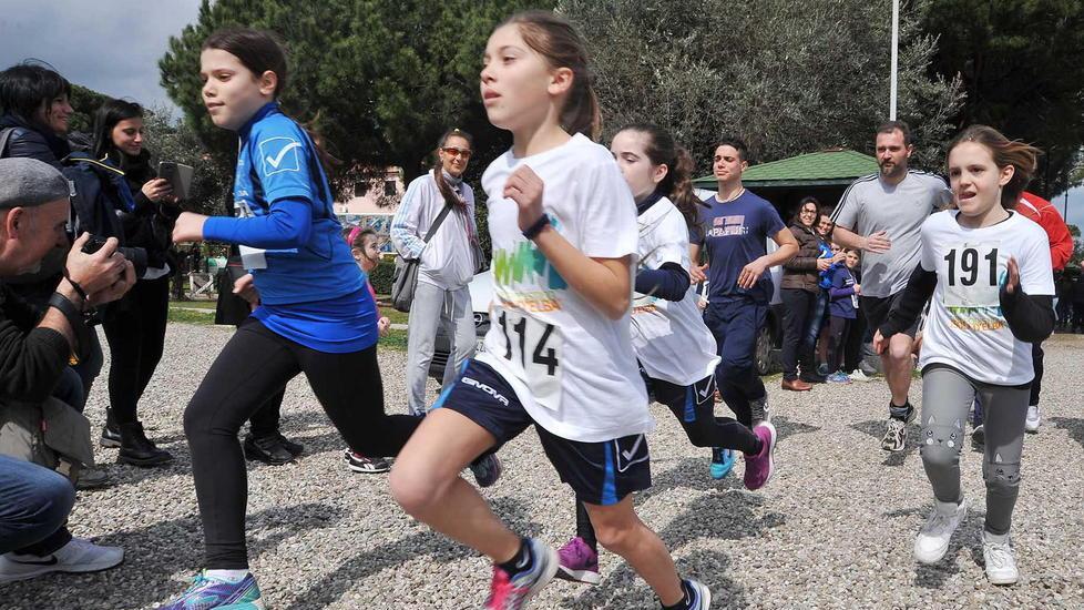 “Corri con babbo”, è un successo la gara podistica