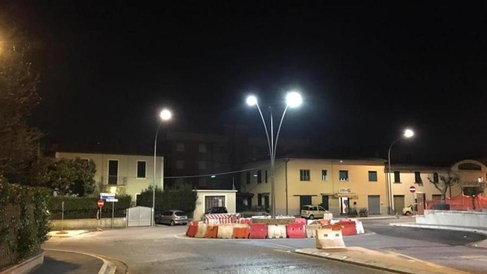 Nuova illuminazione ad Alberghi con la rotatoria