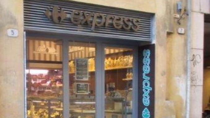 Grande distribuzione in centro sono tre i negozi di vicinato