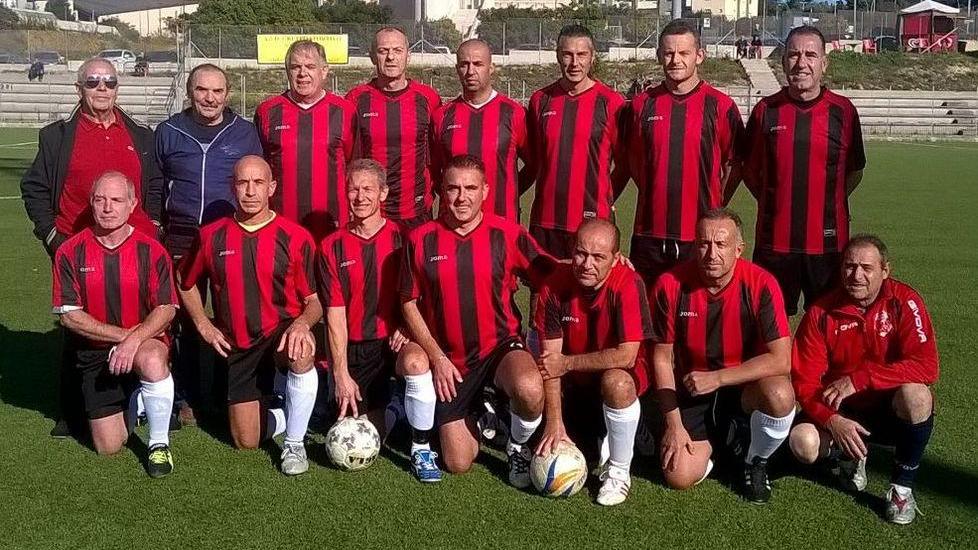 Girone A, gli Old Boys frenano Le Vele
