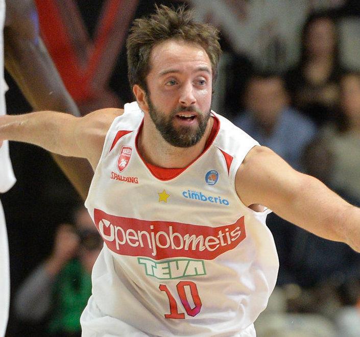 varese rinvia con i belgi