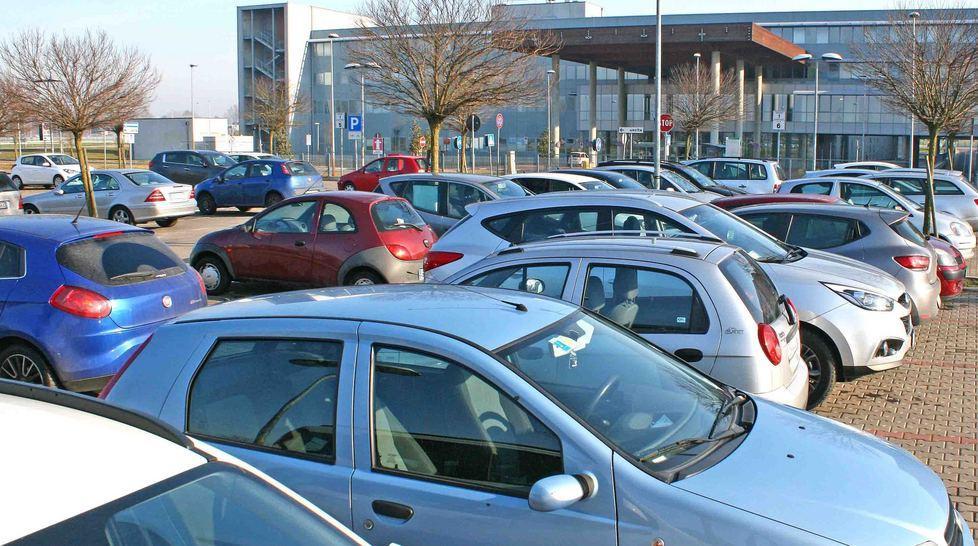 Ospedali, sosta gratis no La Regione sarà ‘garante’ 