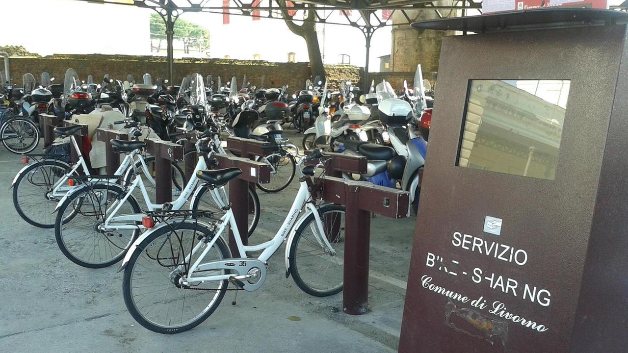 Le vecchie bici del bike sharing