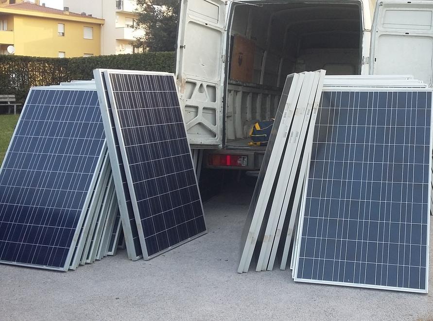 Forza il blocco, arresto convalidato 