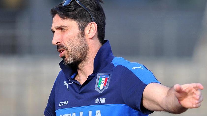 Buffon: «Non dobbiamo abituarci al dolore»