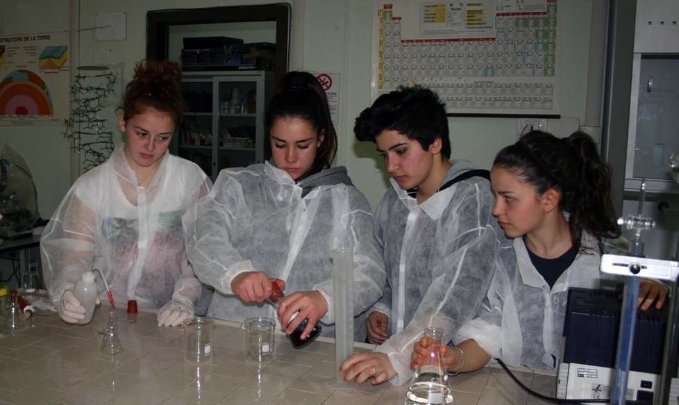 Settimana delle Scienze con attività nei laboratori